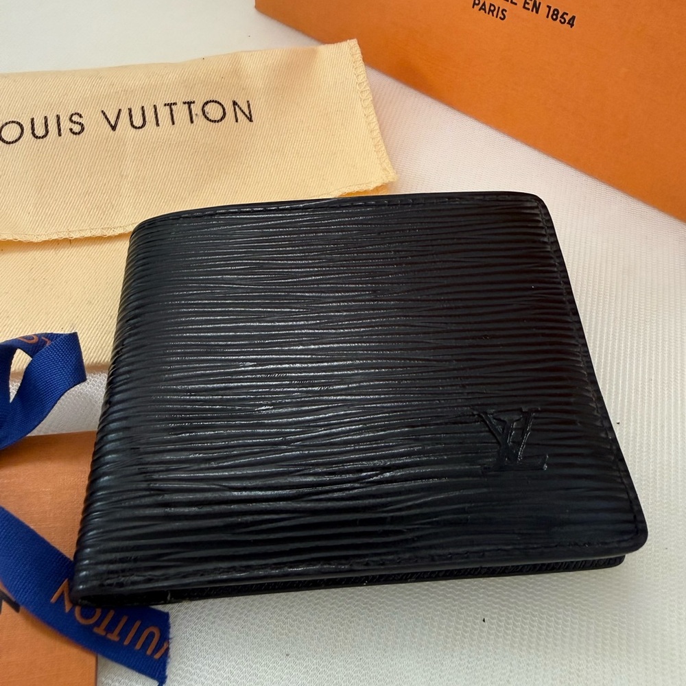 Louis Vuitton Orange and Blue Gift Set